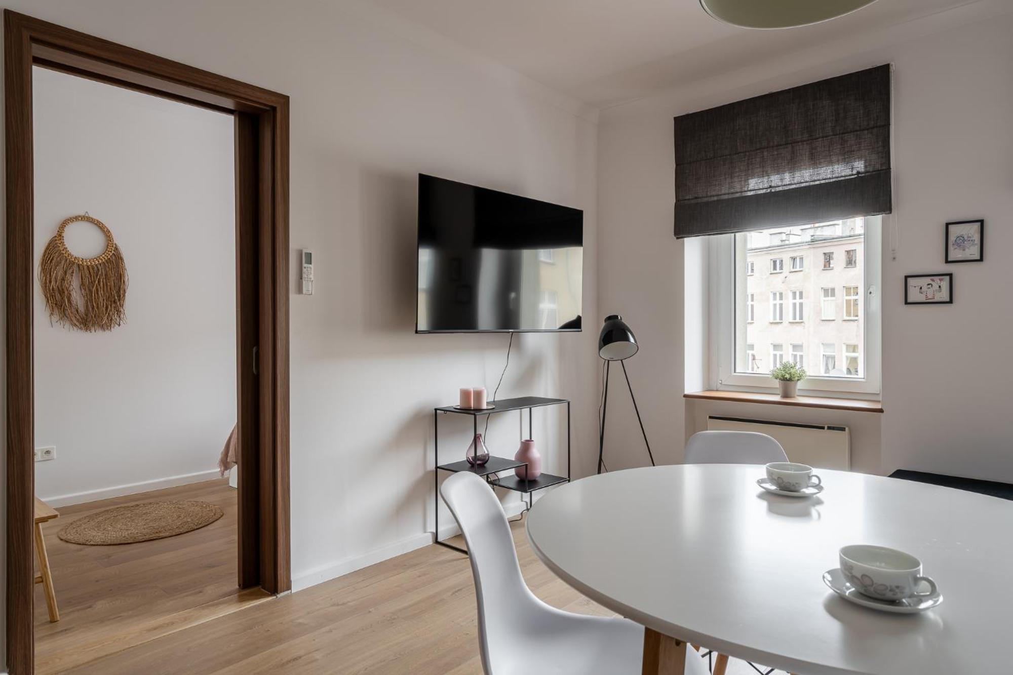 Rentplanet - Apartamenty Cybulskiego II Wroclaw Exterior photo